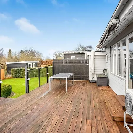 Awesome In With 3 Bedrooms And Wifi 2 Casa vacanze