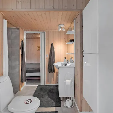 Casa vacanze Awesome In With 3 Bedrooms And Wifi 2 Hejls